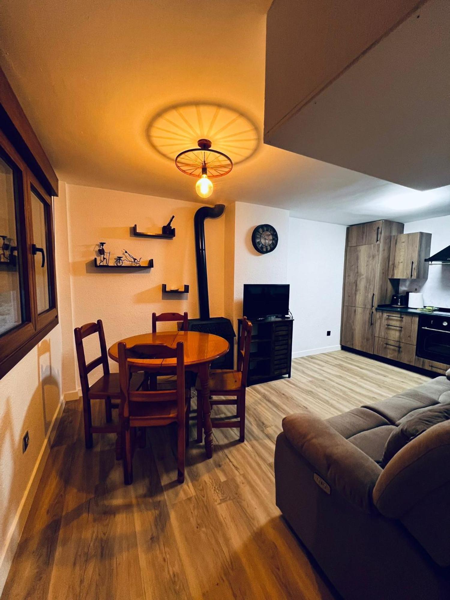 Apartamento Espata III Villanúa Zewnętrze zdjęcie